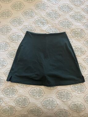 Girlfriend Collective Tennis Skort - green size small